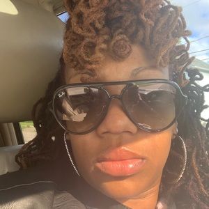 Meet your Posher, Lateefah